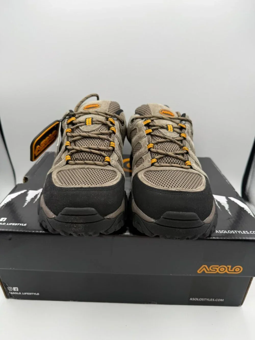 ASOLO Men's Walnut Size 10 New With Box